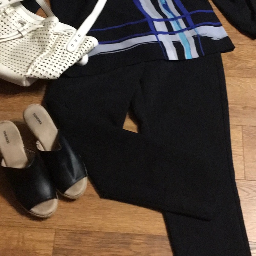 Elle black Dress Pants. Ankle length